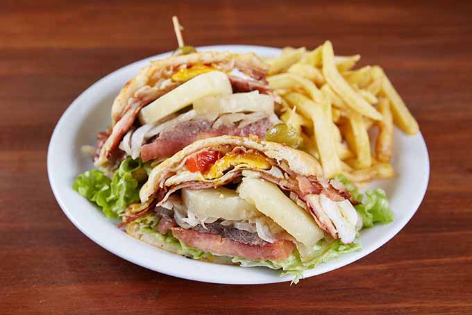 Rincón Gastronómico — chivito